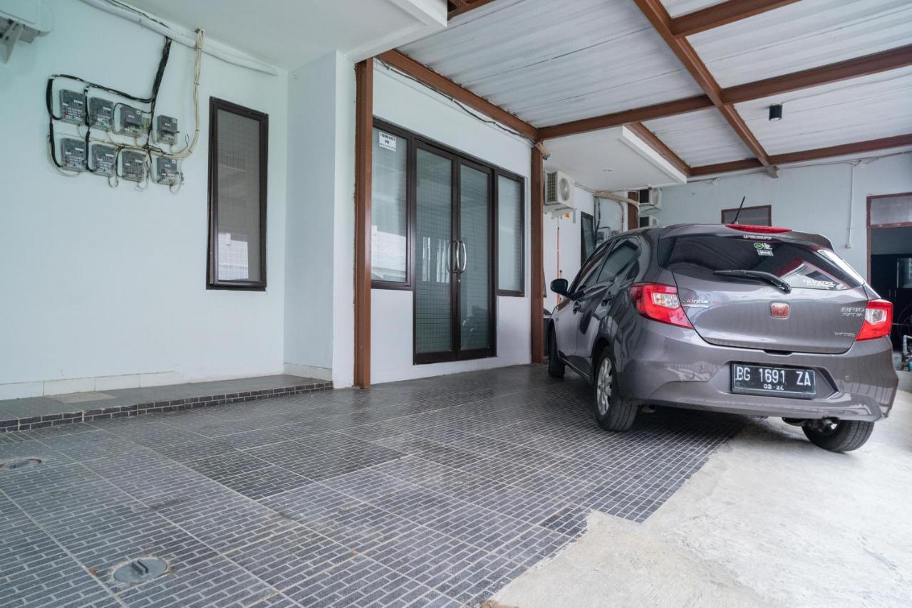 Reddoorz Near Sarinah Jakarta Exteriér fotografie