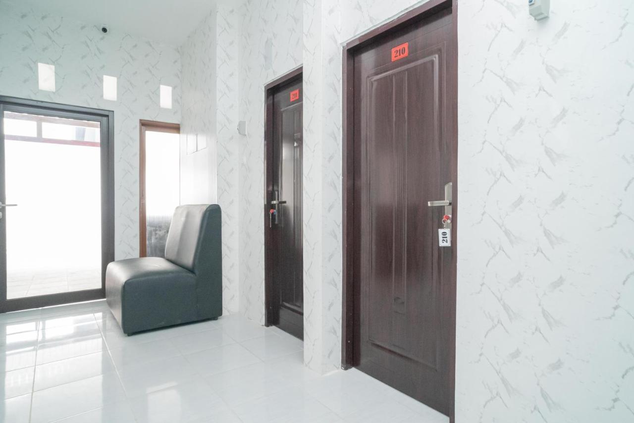 Reddoorz Near Sarinah Jakarta Exteriér fotografie